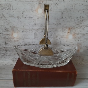 Table centerpiece bowls Vintage crystal bowl Gold plated silver handle Antique crystal bowl Collectible crystal Unique vintage glassware