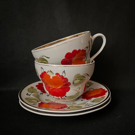 Juegos de tazas y platillos de te antiguos juegos de te sovieticos antiguos juegos de te sovieticos de porcelana tazas de te grandes pintadas a mano vajillas antiguas raras Etsy Espana