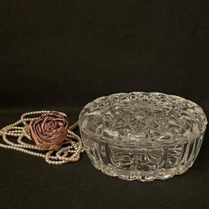 Vintage glass trinket box with lid Vintage glass jewelry boxes Jewellery\trinket box Unique trinket box Collectible mid century decor