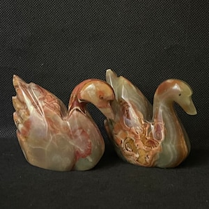 Vintage onyx swan figurine Mantel decoration Decorative swan pair sculpture Onyx stone carved interior decoration Swan collectibles