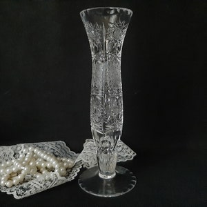 Vintage crystal bud vase  Lead crystal antique vase Crystal glass pedestal vase Retro table centerpiece Old home decor Vintage glassware