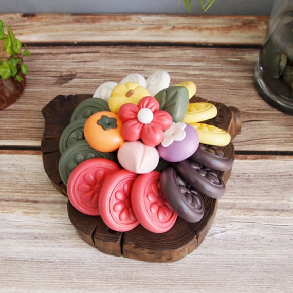 Korean Yarn Cake | Ettie Kim Studio