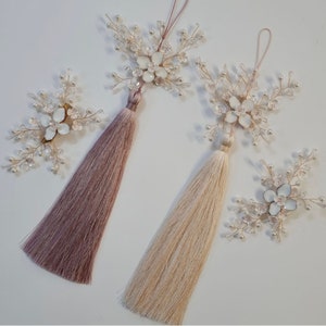 White Flower Tassel Norigae Accessory for Hanbok 노리개