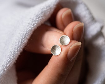 Stud Earrings Small Dots Silver Jewelry | FREE wish card