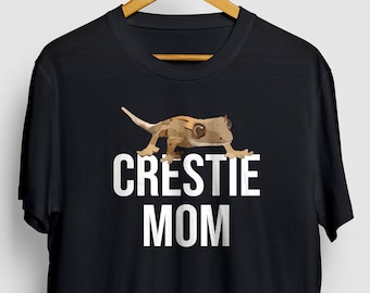 Crestie Mom Shirt, Gecko Shirt, Crested Gecko Shirt, Gecko Mom, Crested Gecko Gift, Lizard Lover, Reptile Shirt Unisex T-Shirt