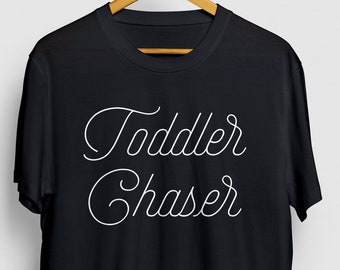 Camisa do provedor de creche do caçador de crianças, presente do professor pré-escolar, camisa do domador humano minúsculo, camiseta unissex do fornecedor de cuidados infantis