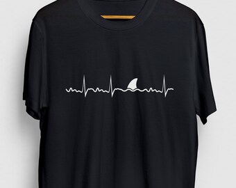 Camisa de tiburón, camiseta de tiburón, idea de regalo de tiburón, camiseta de verano de playa, sudadera con capucha de Shark Heartbeat / camisa juvenil / camiseta de Unisex