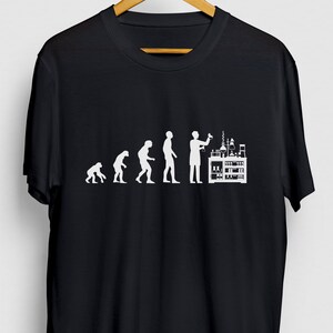 Science Student Geschenk, Lustiges Lehrer Shirt, Lustige Chemie T-Shirt, Chemiker Evolution Hoodie / Jugend Shirt / Unisex T-Shirt