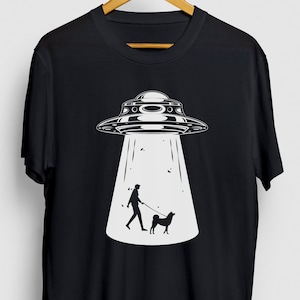 Akita Shirt, Akita Gifts, Akita Lover Gift, Akita Inu Shirt, Akita Inu Gift, Akita UFO Alien Hoodie / Youth Shirt / Unisex T-shirt