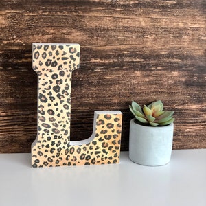 Cheetah decoration, custom cheetah letter, cheetah wall decor, cheetah theme decoration, standing letter, girl’s bedroom decor