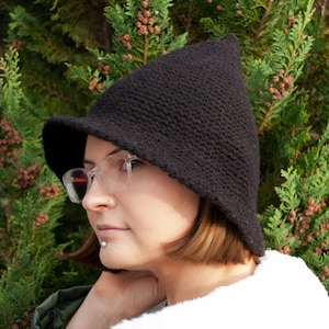 Zwarte gebreide gotische puntige heksenhoed - Wizard-spitse beanie