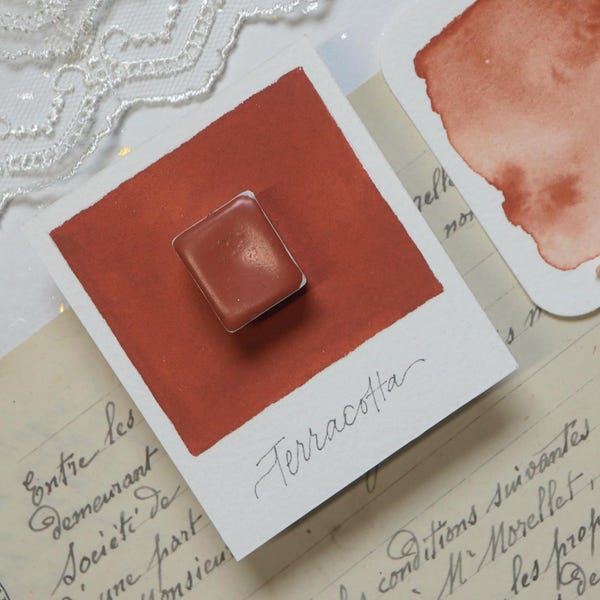Terracota (NUEVO color) - Tinta sólida para caligrafía color CREMA - Media pastilla de acuarela mate hecha a mano