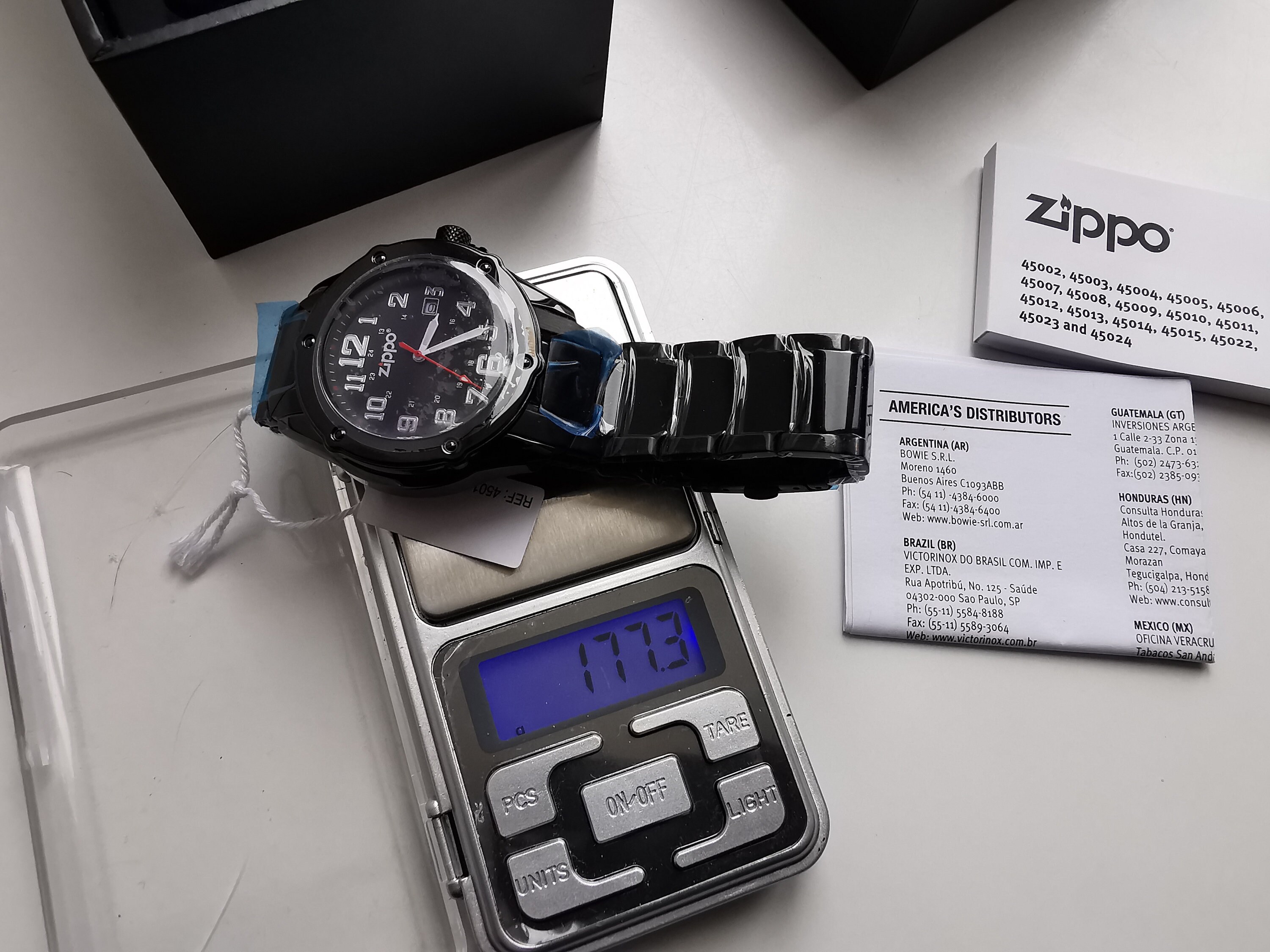 Zippo メンズ ブラック ステンレススチール アナログ腕時計 日付表示 