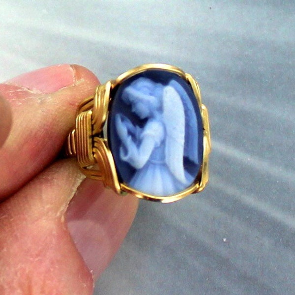 Blue Agate Cameo Ring in 14KT Rolled Gold   -- --- Made to order ---- Size 5 to 15 - Cameo Jewelry - Angel