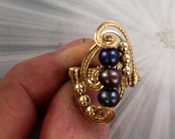 ROLLED GOLD 5 TO 15 WIRE WRAPPED BEAD RING BLACK PEARL GEMSTONE RING 14KT ROLLED GOLD 5 TO 15 WIRE WRAPPED BEAD RING BLACK PEARL GEMSTONE RING 14KT