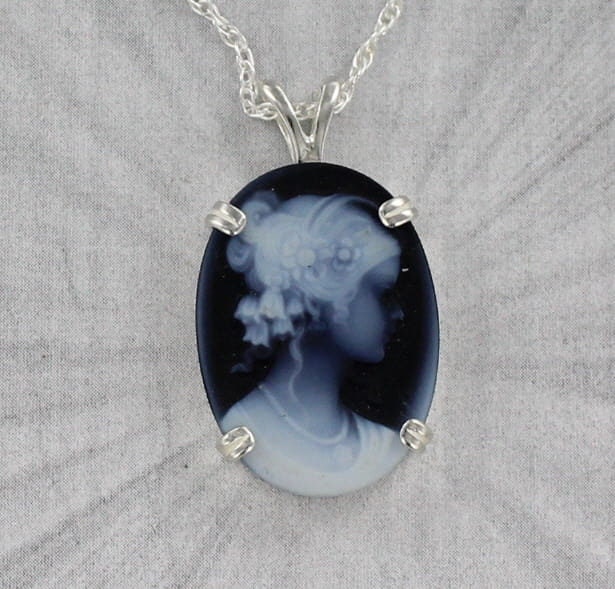 Silver950 & Agate Cameo necklace Cat Silouette Cameo Blue Agate