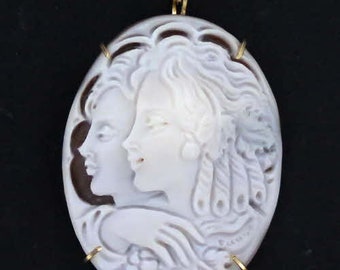 Vintage Antique Shell Cameo Pendant Necklace  in 14KT Rolled Gold  Setting - Wire Wrapped