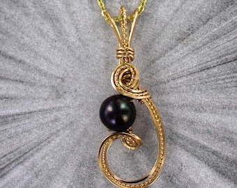 Black Pearl Pendant  in 14kt Rolled Gold Wire Wrapped,  Gift for her, Fresh Water Pearl