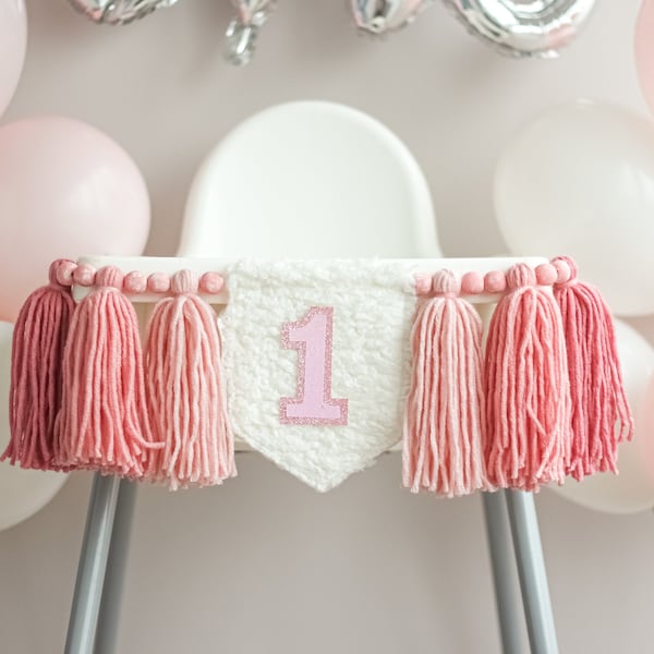 Bannière chaise haute nuances de rose, bannière chaise haute un, décoration fille 1er anniversaire, guirlande gâteau Smash un, bannière pompons chaise haute