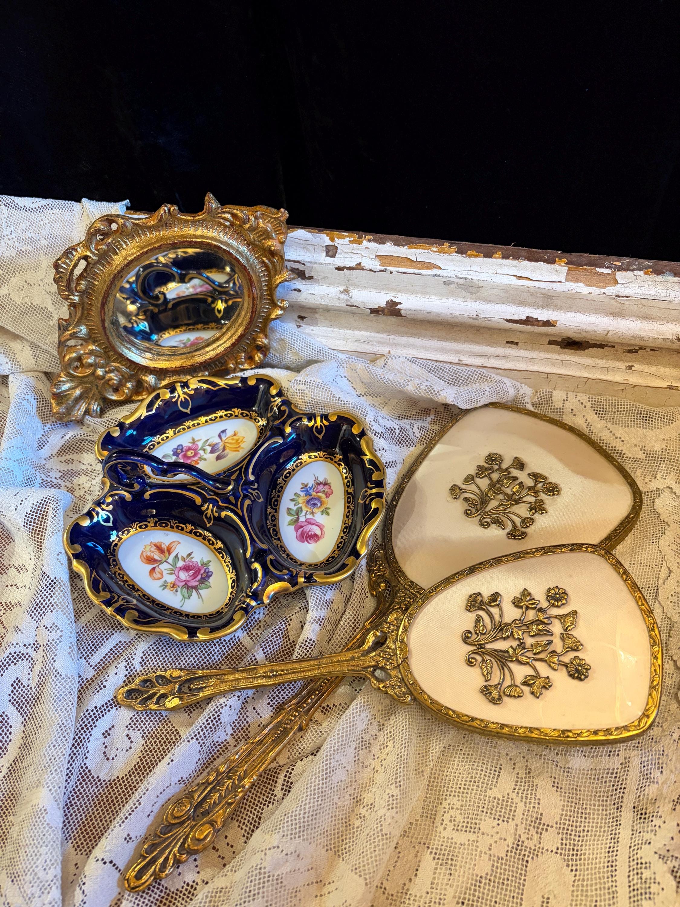 Vintage Gold Tone Vanity Set Hand Mirror Hair Brush Floral  display picture 1
