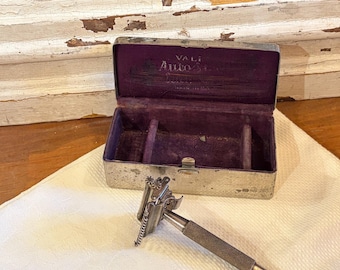 Vintage AutoStrop Shaving Razor and Case | Barber Tools