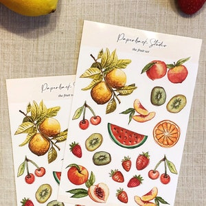 The Fruit Set Sticker Sheet - Autocollants de fruits tirés à la main (citron, pêches, fraises, orange, kiwis, cerises)
