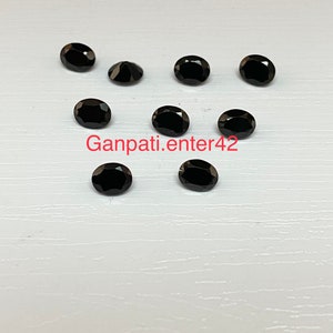 Faceted Black Spinel: Oval Cut Loose Gemstone (4x3, 5x4 mm)