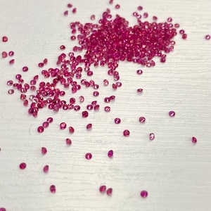 Rubin Facettierter Diamant Rundschliff Lose Handgemachter Edelstein 1.2x1.2 MM Natürlich kalibriert Größe E