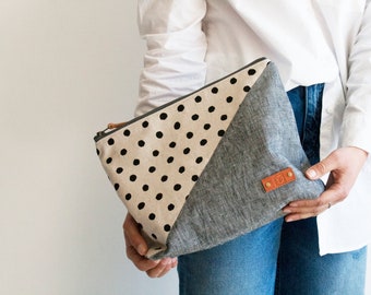 Large linen pouch, Cosmetic bag personalized, Large cosmetic bag, Cosmetic pouch, Travel pouch, Cosmetic case, Personalized gift
