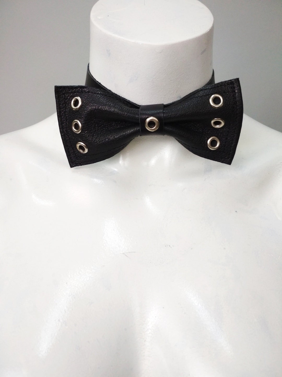 Leather Bowtie Buckled Unisex Bowtie Alternative Accessories Gift for Groom Collar Accessory