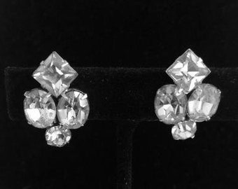 Video, Vintage Art Deco Clear Rhinestone Earrings, Faceted Diamond Shape Top Stone, SB, Brilliant Stones, Glamorous Entertain Home