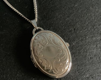 Sterling zilveren medaillon en ketting