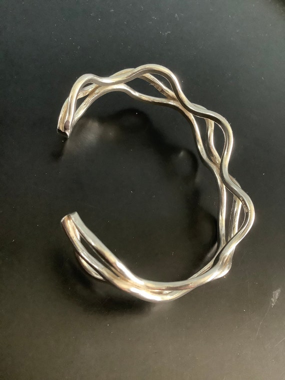 Sterling silver wavy torque bangle - image 9