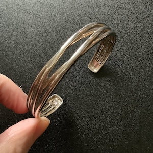Sterling silver flat platted torque bangle