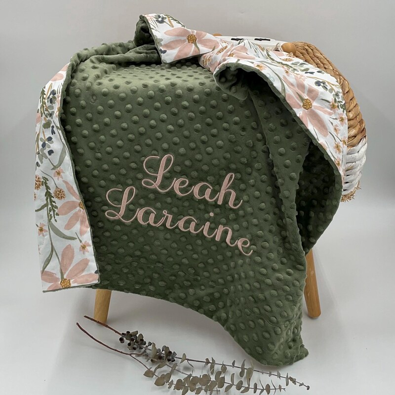 Cute Daisy ColorfulPattern Print Hooded Blanket