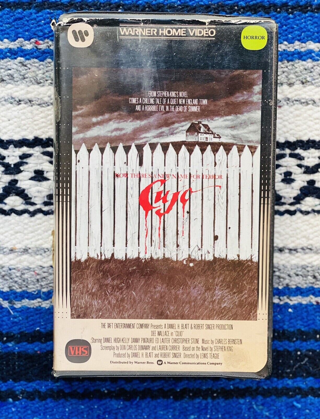 CUJO Stephen King VHS 1984 Warner Home Video Big Box Clamshell