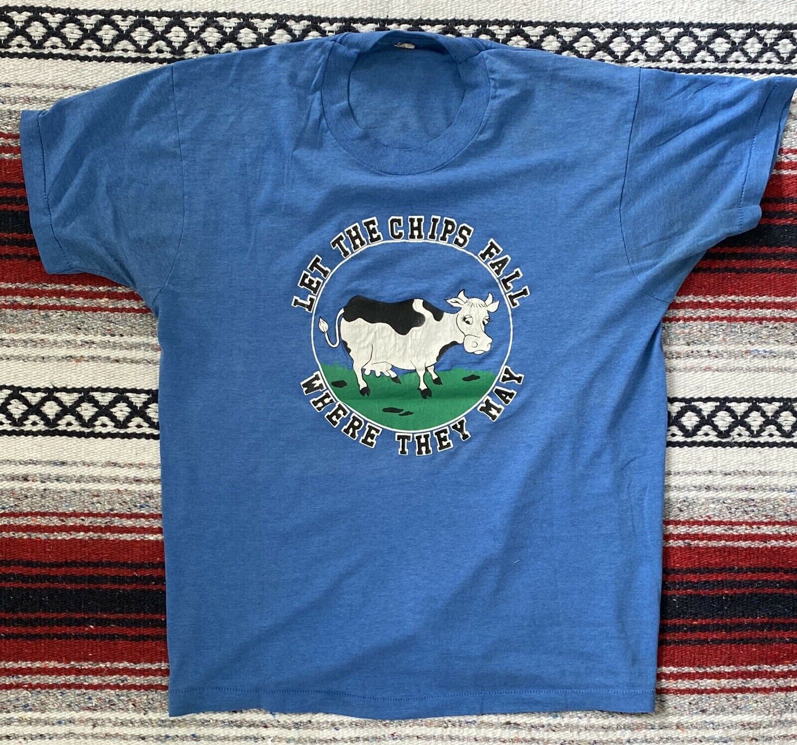 【IFYOUWANT】String Cow logo T-shirt Vtg 70s 80s Funny Cow T-shirt Let the Chips Fall Where They