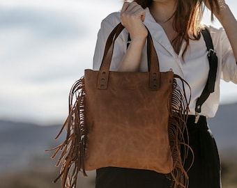 Brown Leather Fringe Bag, Brown Fringe Purse, brown leather fringe clutch, Leather Fringe Bag, Studded Leather Bag, Fringe Leather HandBag