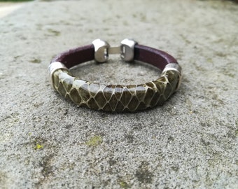 Snake Leather Bracelet, Green Leather Snake Bracelet for Men, Snake Skin Bracelet, Unisex Python Cuff, Leather and Snake Jewelry