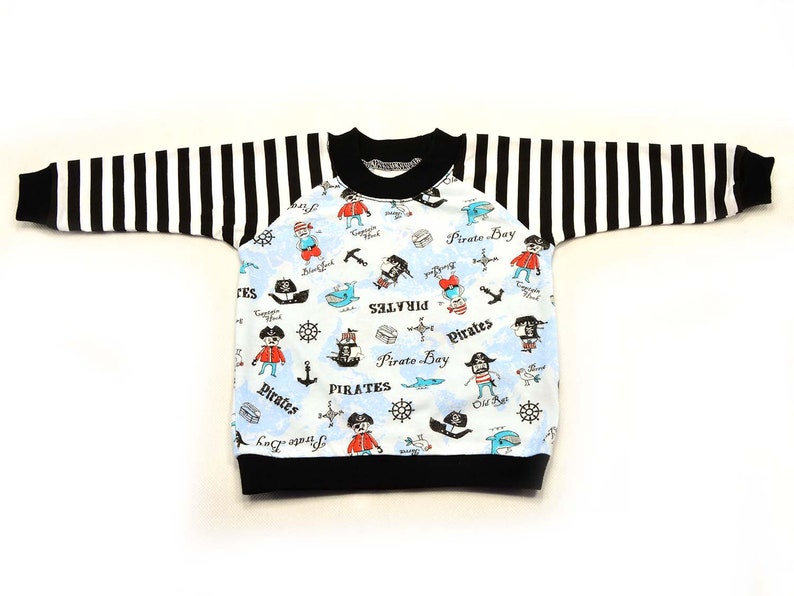 PIRATES blue black white thin cotton t-shirt 116 cm 6years 6 shirt long sleeves t-shirt for boy,organic cotton,baby girl clothes