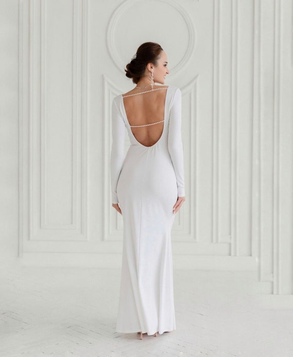 fitted lace wedding dress Sexy Luxury Backless Spaghetti-strap Lace Long Tail Mermaid Wedding Dr –  SposaBridal main image 0