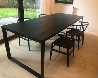 Oak table with metal legs