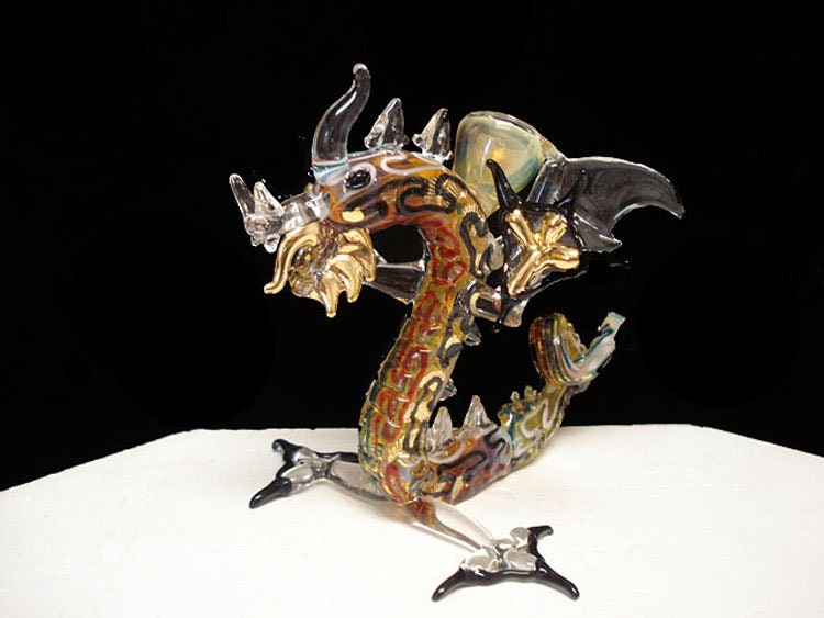 Hand Blown Glass Dragon Pipe With a Standing Ready to Attack Dragon. - Etsy