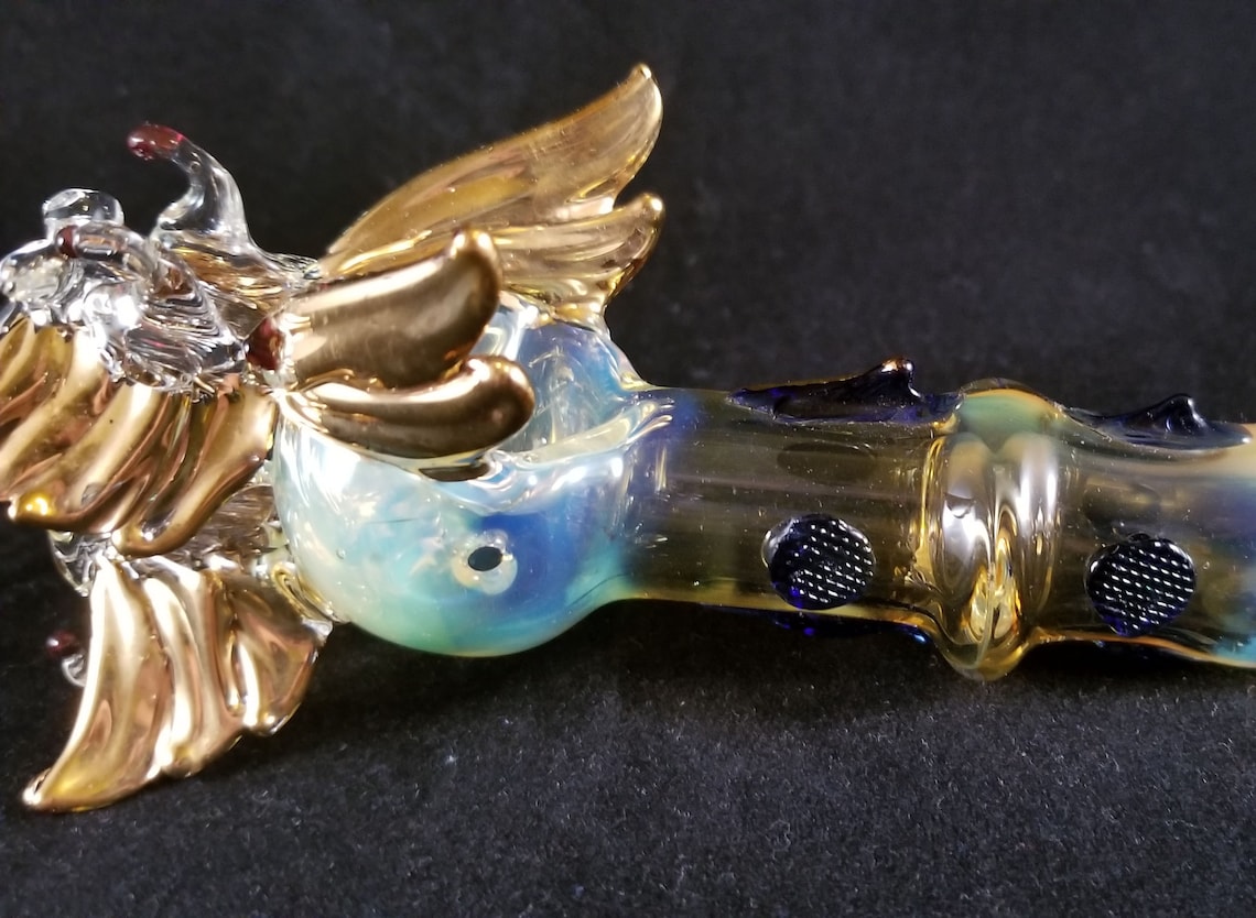 Hand blown glass dragon head pipe.. Etsy