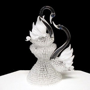 Swan cake topper.