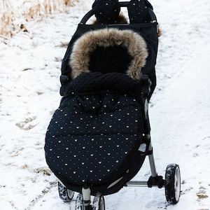 Waterproof stroller sleeping bag with fur / Stroller Footmuff