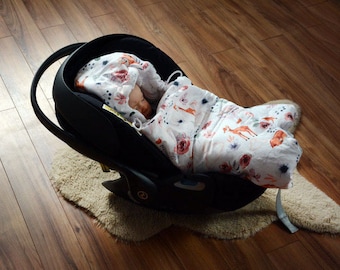 Muslin Car seat wrapper / Blanket / sleeping bag with hood for baby carrier