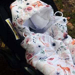 Muslin Babydecke für Babyschale / Autositzbezug / Schlafsack mit Kapuze für Babyschale