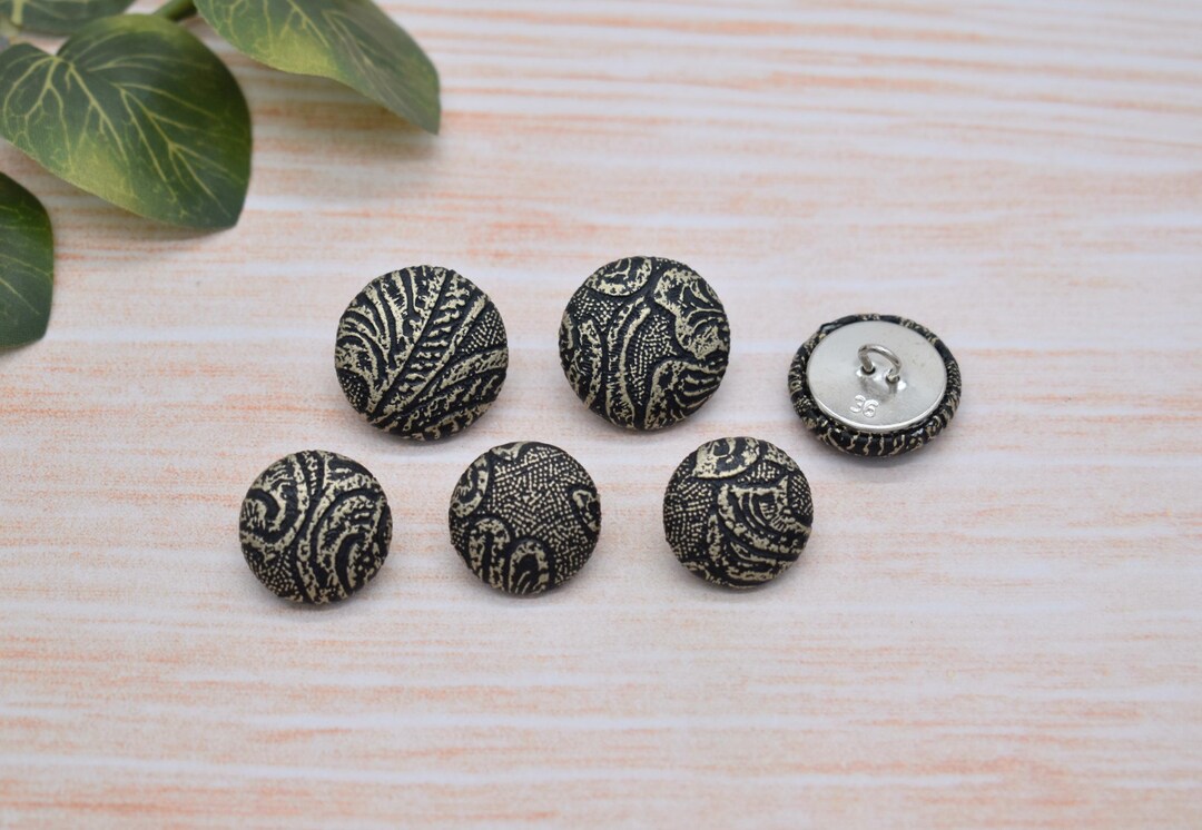 Embossed Faux Leather Buttons - Set of 5 Handmade Metal Shank ...