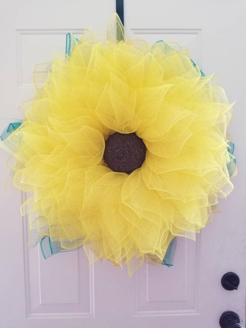 Sunflower wreath front door decor Springtime wreath curb appeal summer decoration fireplace mantle decoration closing gift housewarming gift